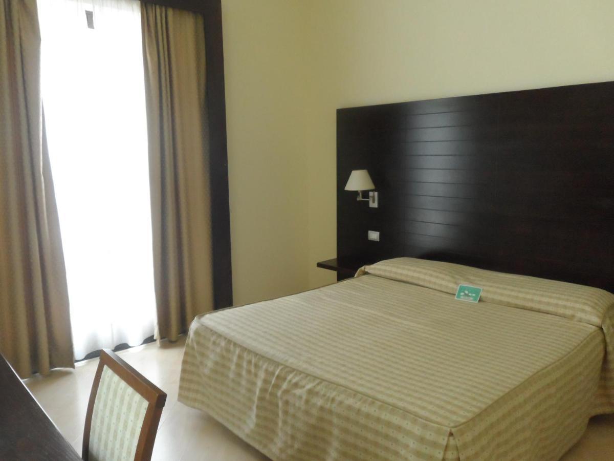 Hotel Diecimare Cava deʼ Tirreni Esterno foto