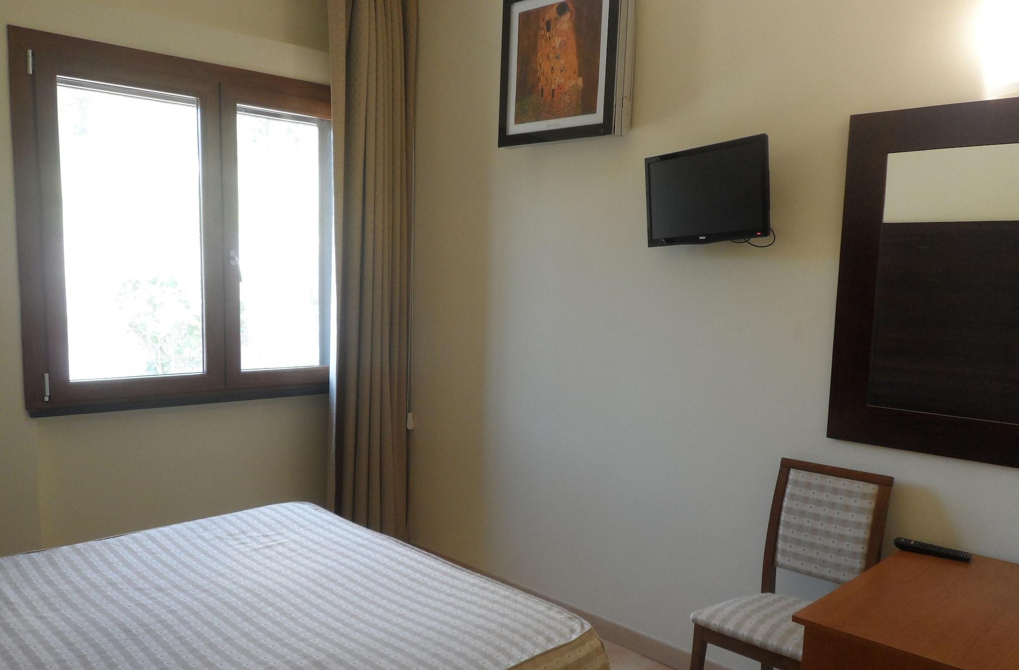 Hotel Diecimare Cava deʼ Tirreni Esterno foto