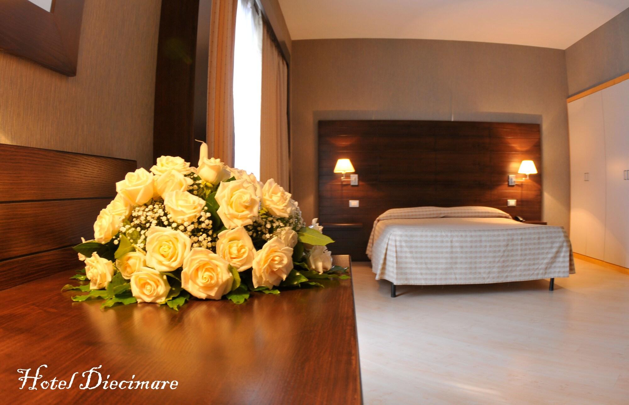Hotel Diecimare Cava deʼ Tirreni Esterno foto