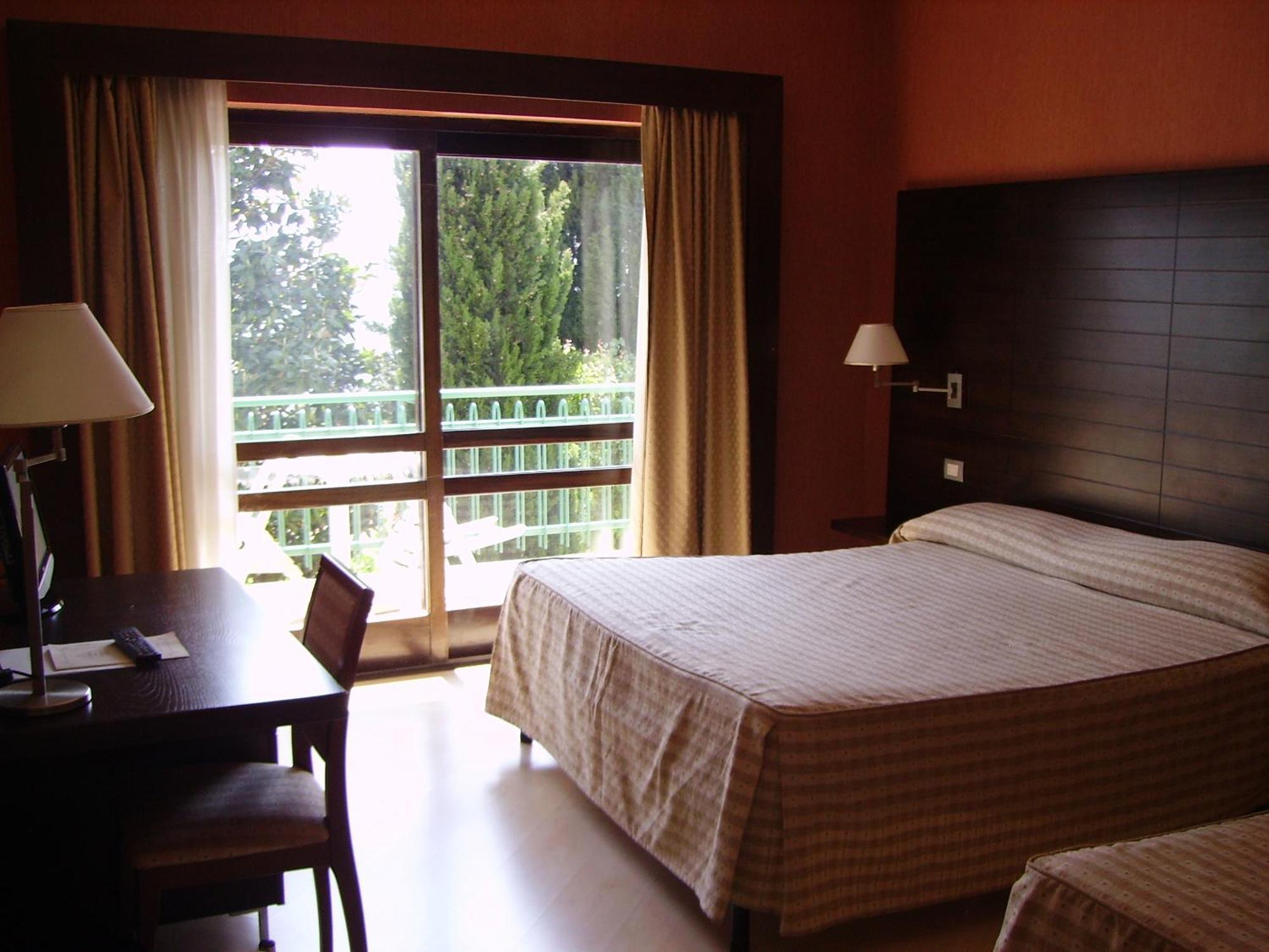 Hotel Diecimare Cava deʼ Tirreni Esterno foto
