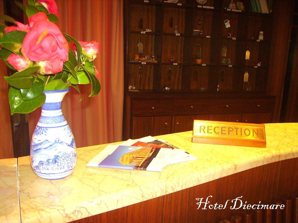 Hotel Diecimare Cava deʼ Tirreni Esterno foto
