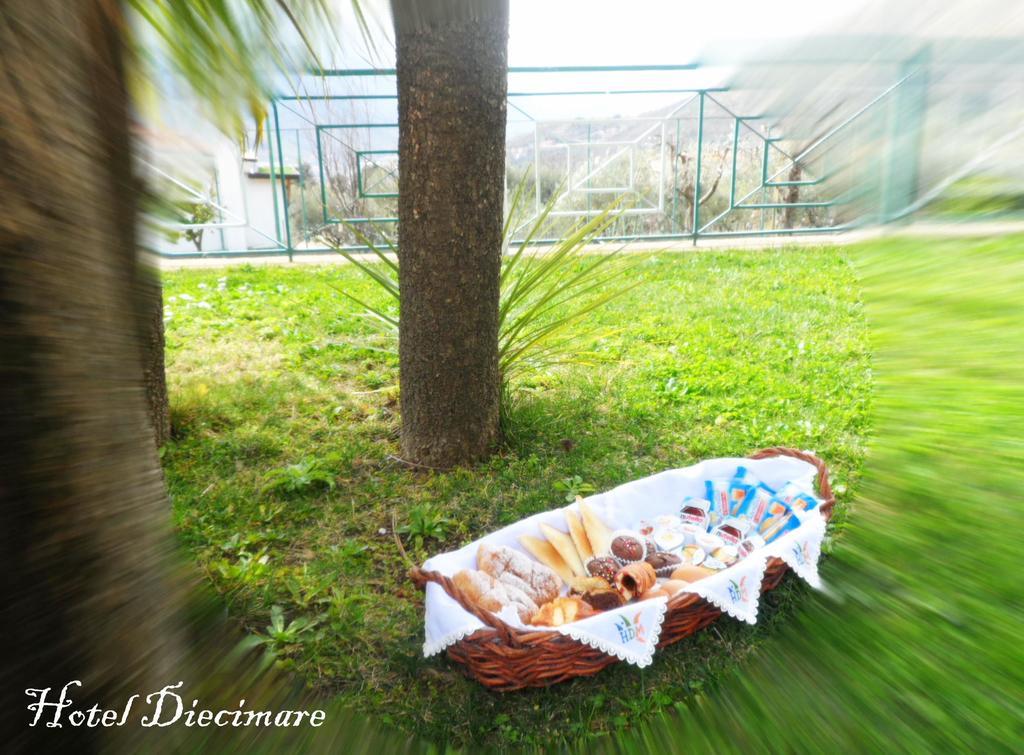 Hotel Diecimare Cava deʼ Tirreni Esterno foto
