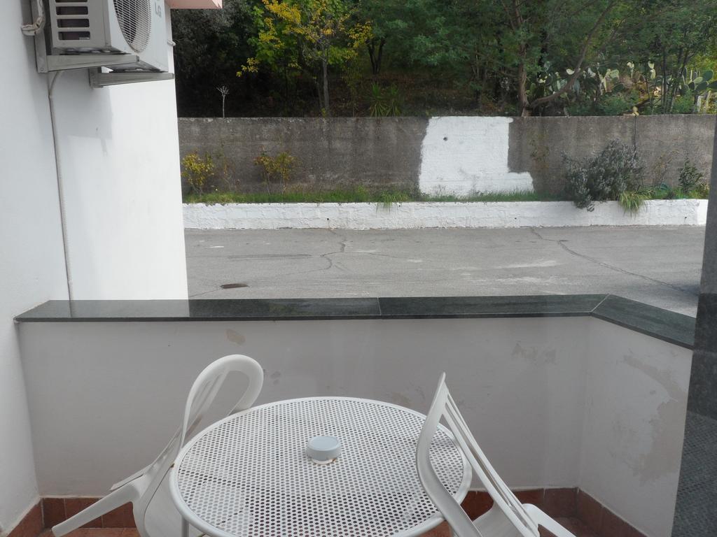 Hotel Diecimare Cava deʼ Tirreni Esterno foto