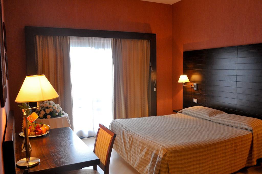 Hotel Diecimare Cava deʼ Tirreni Esterno foto